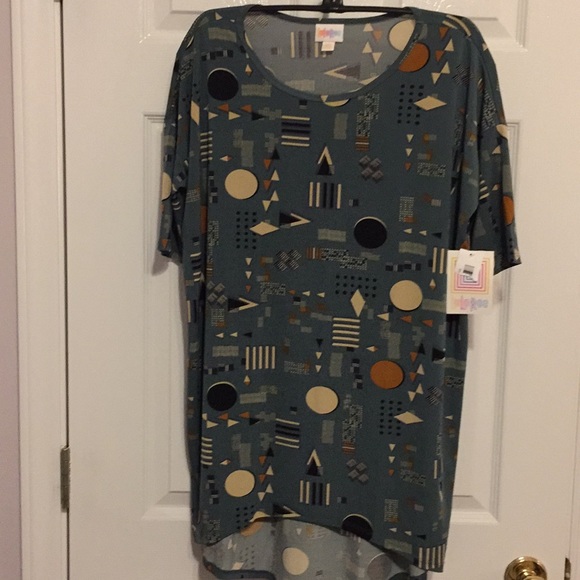 LuLaRoe Tops - $5 or 3/$12: LuLaRoe NWT Irma XXS